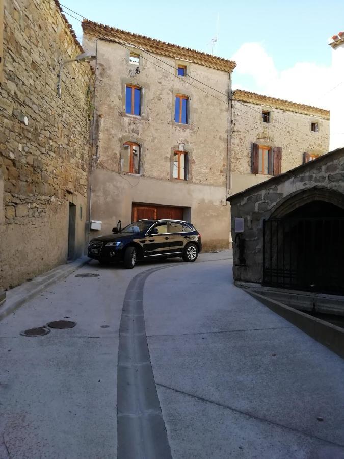 Azille Ancienne Caserne Du Chateau מראה חיצוני תמונה